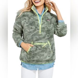 Vineyard Vines Camo Teddy Sherpa Sweatshirt XXS